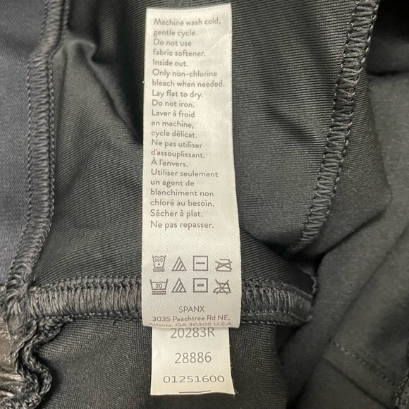 Spanx Faux Leather Jogger Pants Black High Rise Elastic Waist Vegan Size Medium - Picture 10 of 11